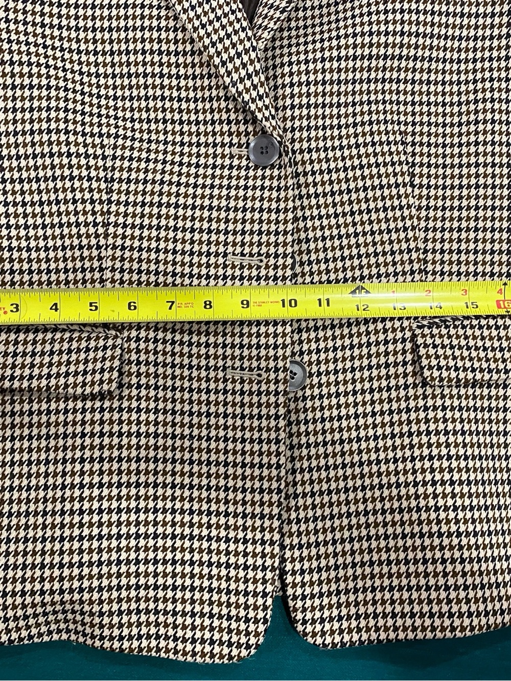 Tahari Brown, Black & Tan Houndstooth Women’s Blazer - Picture 12 of 16